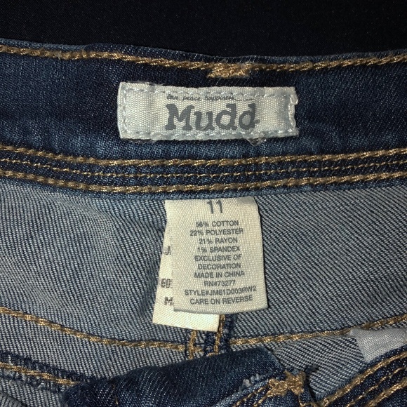 Jean Shorts - Picture 2 of 3